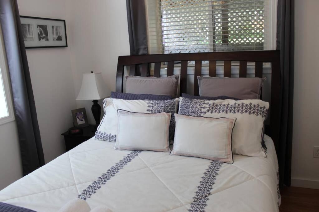 Memory Lane Guest Suite Sooke Exteriér fotografie